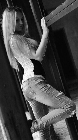 1562053212_huge.jpg